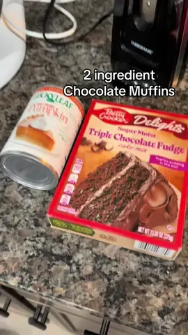 Just pumpkin puree and chocolate cake mix of choice, bake at 400 till done. They come out SUPER moist and I promise you can’t taste the pumpkin 😋🎃
