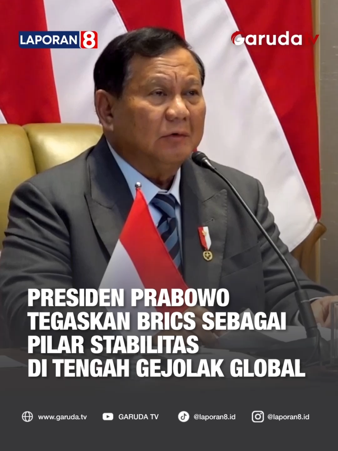 Presiden Prabowo Subianto menegaskan bahwa BRICS kini menjadi salah satu pilar penting dalam menjaga stabilitas sekaligus memberi harapan di tengah dinamika geopolitik global yang sarat tantangan. Pernyataan tersebut ia sampaikan saat menghadiri BRICS Leaders Virtual Meeting dari kediaman pribadinya di Kertanegara, Jakarta Selatan, pada Senin (8/9/2025). “Merupakan kehormatan besar bagi saya untuk bergabung dalam pertemuan yang sangat penting ini. Indonesia memandang BRICS sebagai pilar yang sangat kuat bagi stabilitas dan harapan dalam situasi geopolitik internasional saat ini,” ujar Presiden Prabowo, dikutip dari siaran pers Sekretariat Presiden, Senin. Video | Naskah: ISTIMEWA | Awan Editor | Admin: Asas | Farra Saksikan Garuda TV di Free to Air atau Streaming melalui: www.garuda.tv | YouTube Garuda TV | Aplikasi Vidio | WeTV (Wewatch) | IndiHome CH111 | Transvision CH824 | FirstMedia CH45 #garudatv #laporan8 #PresidenPrabowo #PrabowoSubianto #BRICS #GeopolitikGlobal #BRICSLeaderVirtualMeeting