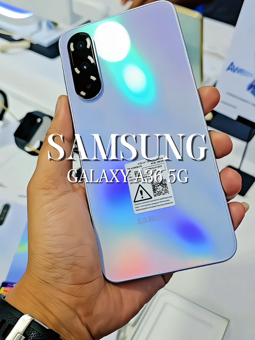 ( SAMSUNG A36 5G ) -Ram 8+256gb -Batrai 5000mah -Snapdragon 6Gen3 -jaringan 5g -Camera 50mp  -0,5 / ultrawide On -Stabizer video On -Live Foto On -Ip67 -Stereo speaker -Update Os 6x -Fast Charge 45w -Suport Nfc -Refresh rate 120hz -Layar 6,7