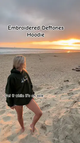 Super comfy hoodie #hoodieszn #cozyvibes #deftoneslover #deftonestiktok #deftones 