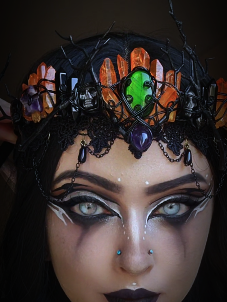 Halloween came early 🖤 this is one of the leftover original crowns from last week's drop! someone needs it for their costume, i know it! So who is it? Who is this one waiting for? Calling to? #naturalmysticsdesign #witch #witchy #crystalcrowns #crystalcrown 