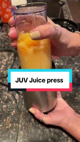 Delicious homemade orange juice #juv #juice #homemade #healthyrecipes #tiktokfinds 
