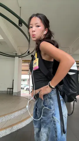 week 4. i want out. 