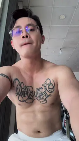 Cái gì cũng phải đánh đổi bằng mồ hôi và nước mắt!#gym