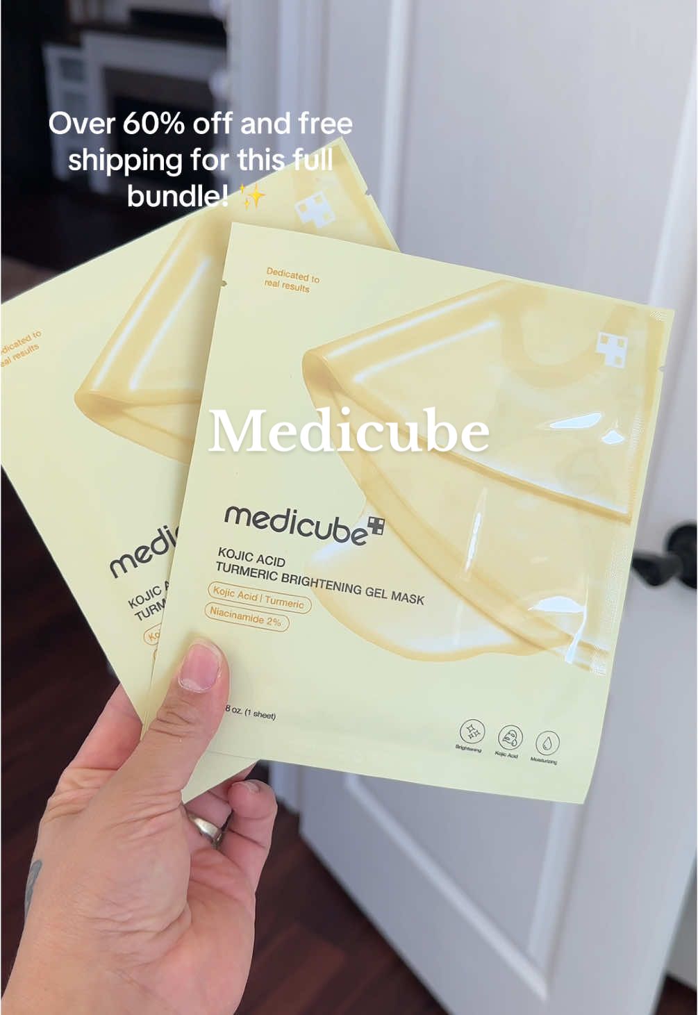 An insane deal! 👏 #medicubeskincare #koreanskincare #ttshopfind #skincare #skincareroutine #skincaretips #medicube 