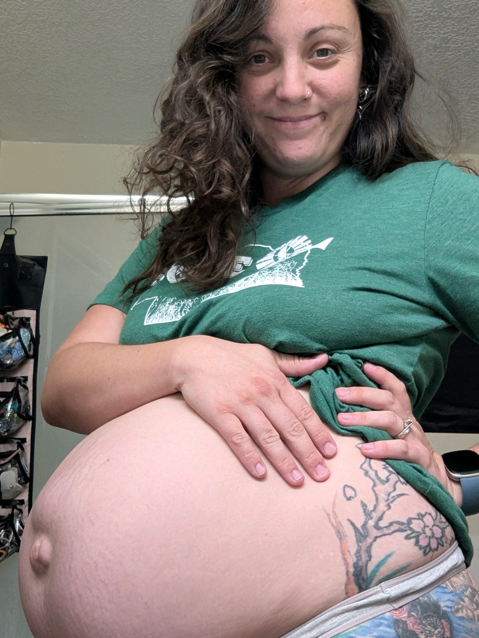 Growing & growing everyday ❤️ #fourthpregnancy #21weeks #21weekspregnant #pregnant
