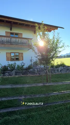 Guten Morgen ihr Lieben 🥰 kommt gut in den Tag 🍀☀️🫶 #sonnenaufgang #mountain #natur #naturevibes #bayern 