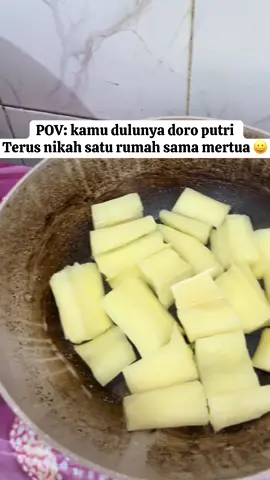 Barang apa yang udah kamu rusakin pertama kali tinggal dirumah mertua  . Kalau aku teplon kesayangannya 🤣🤣 #masakanrumahan 