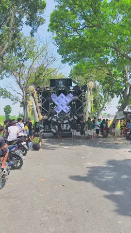 sumpeten kupingmu le @HNS AUDIO BLITAR #karnavalklotokplumpang #tuban24jam #viralvyp #fyp 