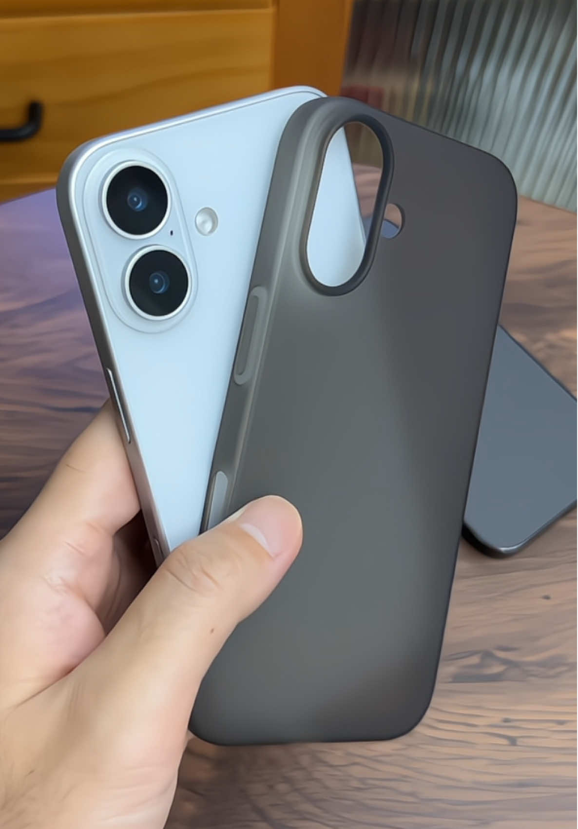 Đẹp mỏng nhẹ 🤍 #oplungiphone #oplungdienthoai #oplungsilicon #oplungmagsafe #oplungtrongsuot 