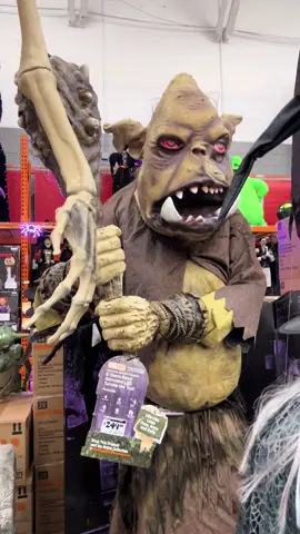 Home Depot 2025 | Tumble The Troll Animatronic Demo | #fyp #homedepot #halloween #viral #animatronics 