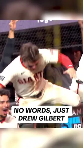 Drew Gilbert, everyone 😂 #SanFrancisco #Giants #lol #MLB #baseball