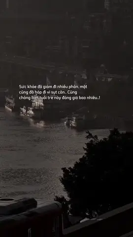 Sức khỏe đã giảm đi nhiều phần, mặt cũng đã hóp đi vì sụt cân.. Cũng chẳng biết tuổi trẻ này đáng giá bao nhiêu..!#minhthanhn760 