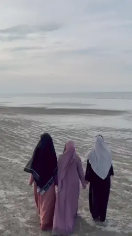 Kita tak selalu bertemu orang baik,tapi jadilah baik untuk setiap orang yg kita temui🫂🤍 #persahabatan #fypage #indiasong 