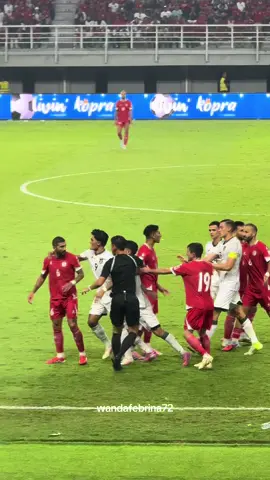 Ricuh gess ricuh, sayang ngga ada justin hubner, makin menyala itu kalo ada justin #timnas #timnasindonesia #jayidzes #elianoreijnders #kevindiks 