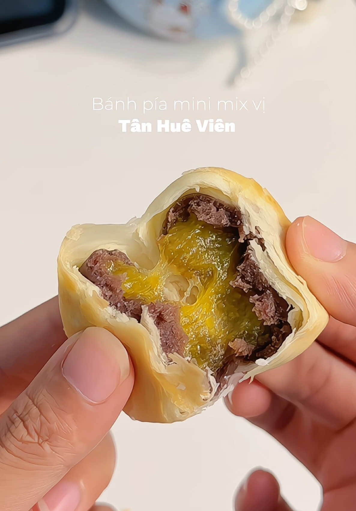 Năm nay bị mê món bánh pía òi 😚#tanhuevien #banhpia #banhpiasoctrang #dacsansoctrang #ancungtiktok 