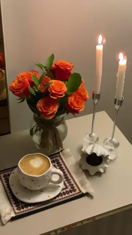 صبَاح الخير بكُل الطُّرق التي يُمكن أن تُوصل البهجة لقلوبكم ... صباح السَّلام و الكثير من الخير و النُّور يارب...🌤#تصويري #