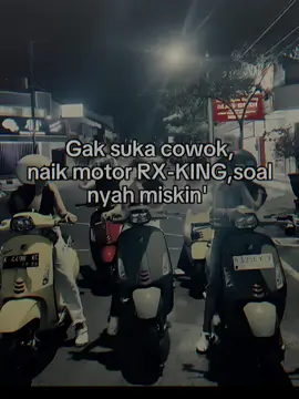 Emang gua cowo miskin 🤪🤣#rxkingindonesia135cc👑🖤fyp #vypシviral #fyp #rxkingciamis #foryoupage🖤🥷🥷🖕🏼