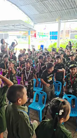 #ระบบbesl #โรงเรียนอนุบาลน้องหญิงอบุลราชธานี #อนุบาล3 #ทหารไทย #Thailand  Theme รักชาติ English Camp 