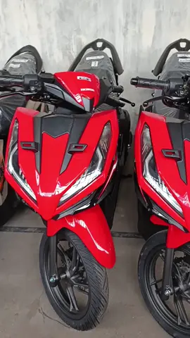 Gassss Bray Stok Vario 125 Banyak Ni. tak perlu indent.  info wa 082151368913 Pak Uban  Astra Honda Motor Serdam Jalan Sungai Raya Dalam Samping Bank Danamon  #saleshonda #astrahondamotor #jualbelimotor #kalbar 