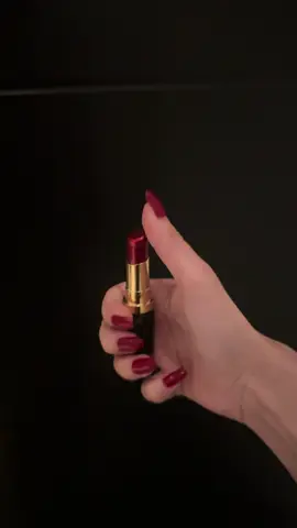 💄 🔥 👄   #lightmyfire 