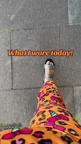 What I wore today as a 48 year old dopamine dresser! #genx #dopaminedressing #OOTD