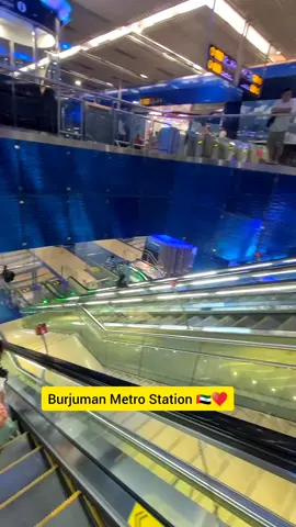 Dubai Metro 🚇 b#dubai #uae 