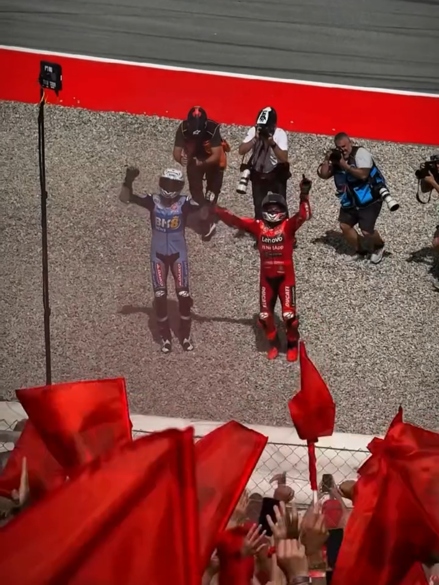 MM93 & AM73 celebration in slow motion 😎🎊 #motogp #marcmarquez #weare93 #catalangp #alexmarquez 