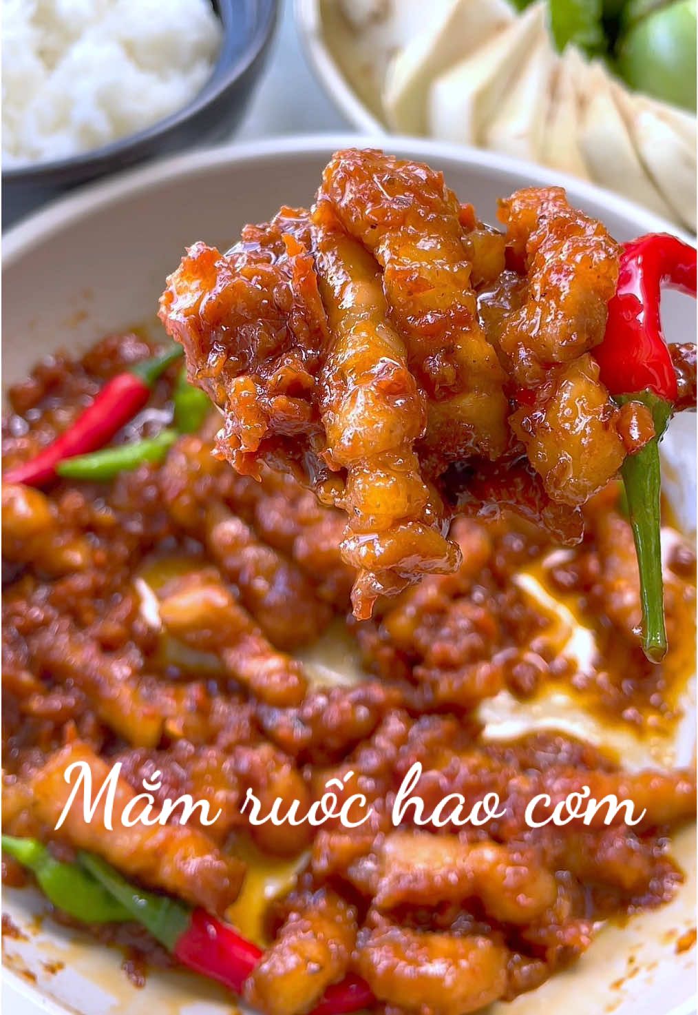 Mắm ruốc hao cơm. Nhìn cái món này nè mọi người có thèm hong. Ngon lắm luôn mọi người oi #bepbaduong #anvatcungtiktok #xuhuong #mamruochaocom #mamruocxao 