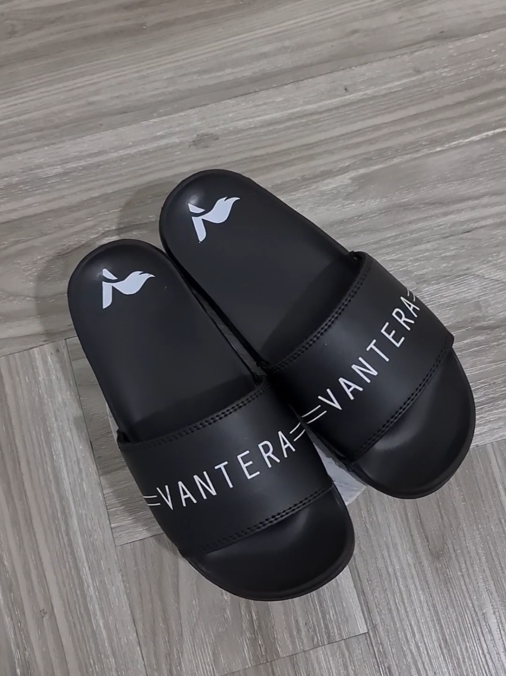 ELEGANT SERIES - Sandal Slop Yang Simpel Dan Elegant🤩 #fyp #trending #sendalviral #sendalslop #vanteraofficial 