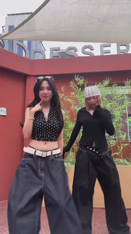 အတူကမယ့် အဖော်ရှိပြီㅋㅋㅋ #sexyback #dance #korea #foryou #fyp 