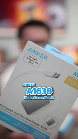 Anker Nano Power Bank พาวเวอร์แบงค์จิ๋ว 10,000 mAh ที่ชาร์จเร็วรวมสูงสุดถึง 45W สามารถใช้งานกับ iPhone 17 Series ได้ มาพร้อมสายในตัว ขนาดเล็ก พกง่าย ความจุจัดเต็ม 10,000 mAh @Anker Thailand Store  . #AnkerNano #AnkerForiPhone17Series #AnkerNanoPowerBank #พี่เอกวิทย์ 
