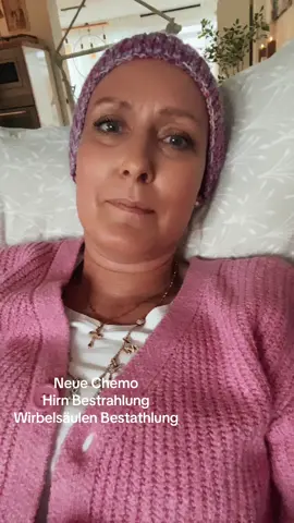 #fy#viral#breastcancer#fyp Danke für Euer da sein. Letzte Woche war sehr hart, ich will leben!Ich habe noch Wünsche und Ziele. Ich muss von dem Rollator weg und möchte gehen können.Danke für jede einzelne Nachricht jedes Gebet und jeden Gedanken an mich❤️🌸🌻