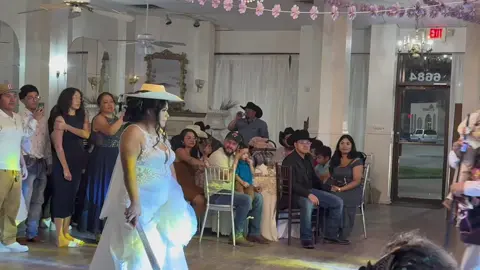 Bellísima boda #LIVEIncentiveProgram #LIVEStory #PaidPartnership 