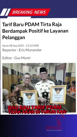 Pada Rapat Dengar Pendapat (RDP) bersama DPRD OKU, Senin (8/9/2025), Direktur Tirta Raja H. Bertho Dharmo Poedjo Asmanto, MBA, memaparkan capaian kinerja dan arah transformasi perusahaan dalam mewujudkan visi “Tirta Raja Gemilang”. Bertho menegaskan, tujuan BUMD ini sejalan dengan amanat UU 23/2014 tentang Pemerintahan Daerah, yakni menghadirkan manfaat bagi daerah, menyediakan layanan publik bermutu, serta berkontribusi pada Pendapatan Asli Daerah (PAD). Setelah menanggung akumulasi kerugian hingga Rp37,2 miliar, tahun 2024 menjadi titik balik penting. Tirta Raja sukses membukukan laba Rp181 juta dengan predikat Wajar Tanpa Pengecualian (WTP).  Dari sisi operasional, Tirta Raja menambah dua armada pelayanan, meningkatkan durasi pengaliran air bersih, serta menormalkan kembali distribusi di beberapa booster.  Efisiensi juga tampak dengan turunnya tingkat kehilangan air (Non Revenue Water/NRW) dari 41,25% menjadi 39,76%, penggantian ratusan water meter, hingga perbaikan puluhan jaringan perpipaan. Penyesuaian Tarif dan Respon Positif Publik Tarif lama Rp5.376,73/m³ yang bertahan sejak 2011 akhirnya disesuaikan menjadi tarif baru per 1 Januari 2025, setelah melalui kajian panjang dengan BPKP, Kemendagri, DPRD OKU, serta sosialisasi ke masyarakat. Meski sempat menuai pro dan kontra, data menunjukkan tingkat pembayaran pelanggan tahun 2025 mencapai 89,12%, menandakan adanya penerimaan publik terhadap kebijakan tersebut.  Beberapa organisasi mahasiswa bahkan mendukung kebijakan ini sebagai langkah menjaga keberlangsungan layanan air bersih. Program Pro-Pelanggan Sebagai bentuk komitmen, Tirta Raja meluncurkan program 3K (Kenyamanan, Keringanan, Kemudahan).  Mulai dari ruang pelayanan yang nyaman, layanan tangki air gratis untuk keadaan darurat, diskon khusus pelanggan tidak mampu, hingga aplikasi “Lapor TIRRA” sebagai pusat pengaduan digital. “Penyesuaian tarif adalah investasi bersama. Kami ingin Tirta Raja tidak hanya bertahan, tetapi berkembang menjadi perusahaan profesional, transparan, dan memberikan manfaat nyata bagi masyarakat OKU,” tegas Bertho. #kpk  #pdam  #indonesia🇮🇩  #sumsel  #oku 