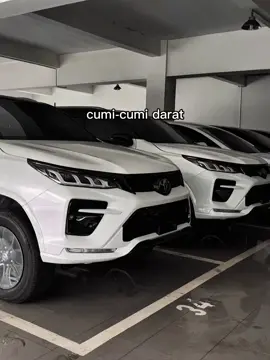 Cumi daratnya ready ya sobat 😊😊😊 #toyota #innovareborn #fortuner #cumidarat #dieselpower 