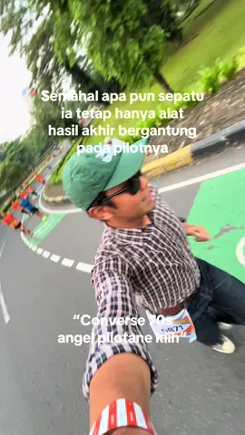 Outfit dan sepatu hanyalah alat 🔥🔥🔥 #Running #pelarikonten #pelarikalcer #fypシ゚ 
