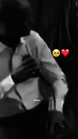 Aragiyo Indhaha AminaYyyyy😭👸🏻#froyou#lyrics #jordan1 #fyp#somalitiktok 