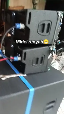 6 inch woo Siap melayani : - Sound System Fullsett - Miniatur Sound System - Box Speaker - Harkis Lokasi : Jambean, Sembungharjo, Pulokulon, Grobogan, Jateng.  Minat / Tanya