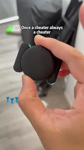 When your husband swears he’s just on a “trip” but the GPS tracker tells a different story 👀 This tiny device shows real-time location, route history, and alerts straight from your phone. #gpstracker#TikTokShopBackToSchool、#spotlightfinds 