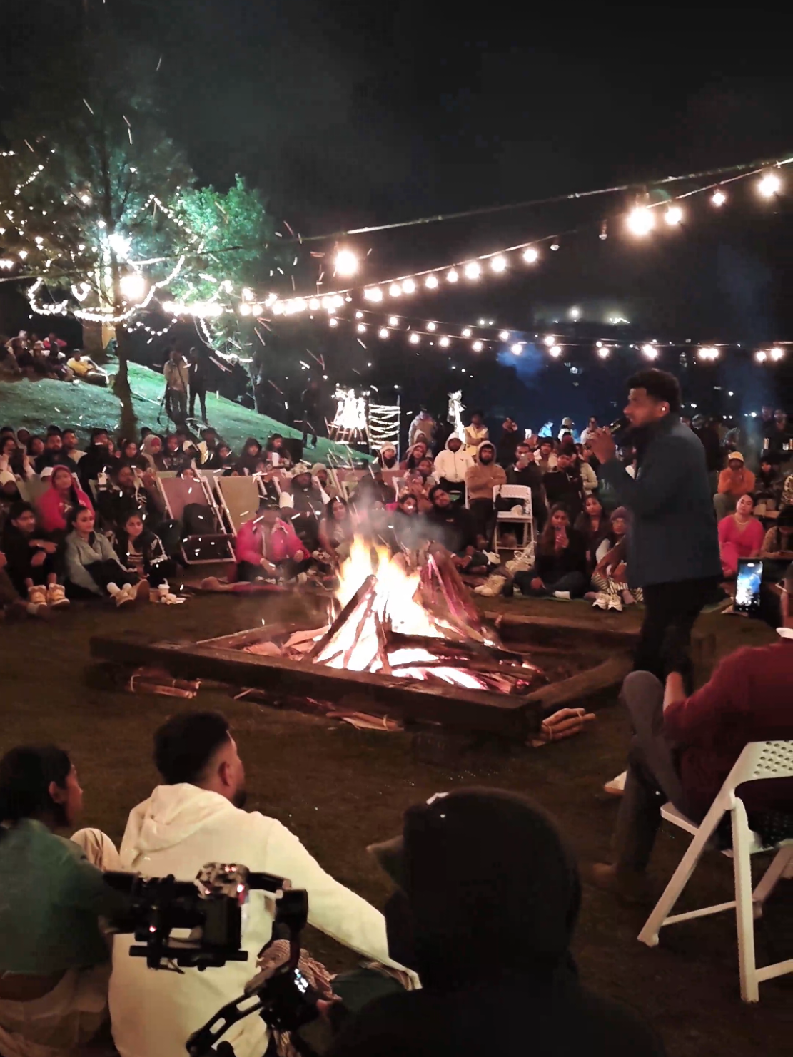 ඇතුගල වෙහෙර වදින ඇත් කද ලිහිනි රෑන 🕊️🤍 Campfire by නාදගම Festival of Music 2025 @suneerasumanga  #නාදගම #naadhagama #suneerasumanga #nuwaraeliya 