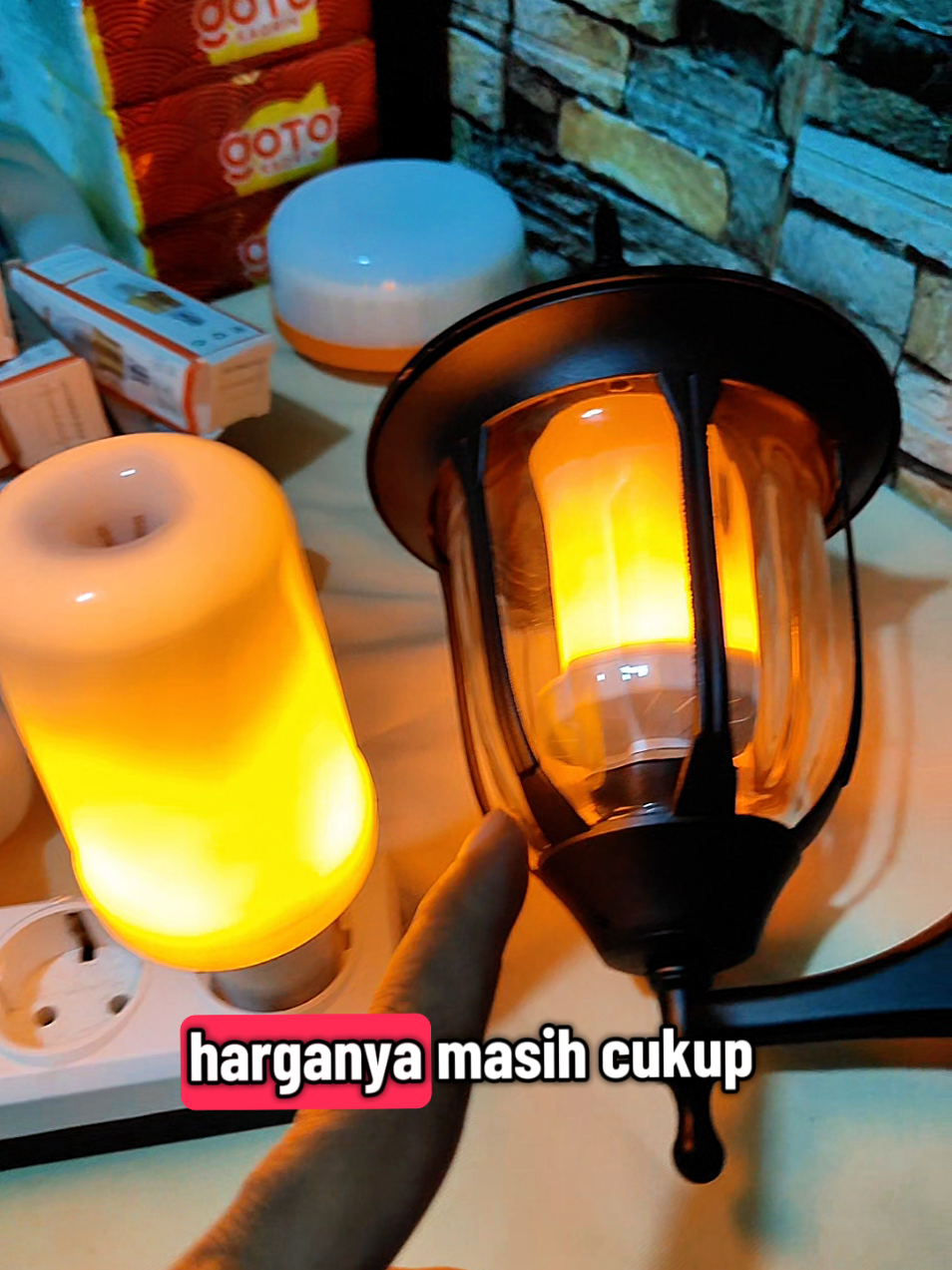 Membalas @uyoxwae Teras makin estetik!💡 Lampu dinding vintage tahan hujan & anti karat! #FYP #LampuVintage #RumahEstetik #dekorasirumah 