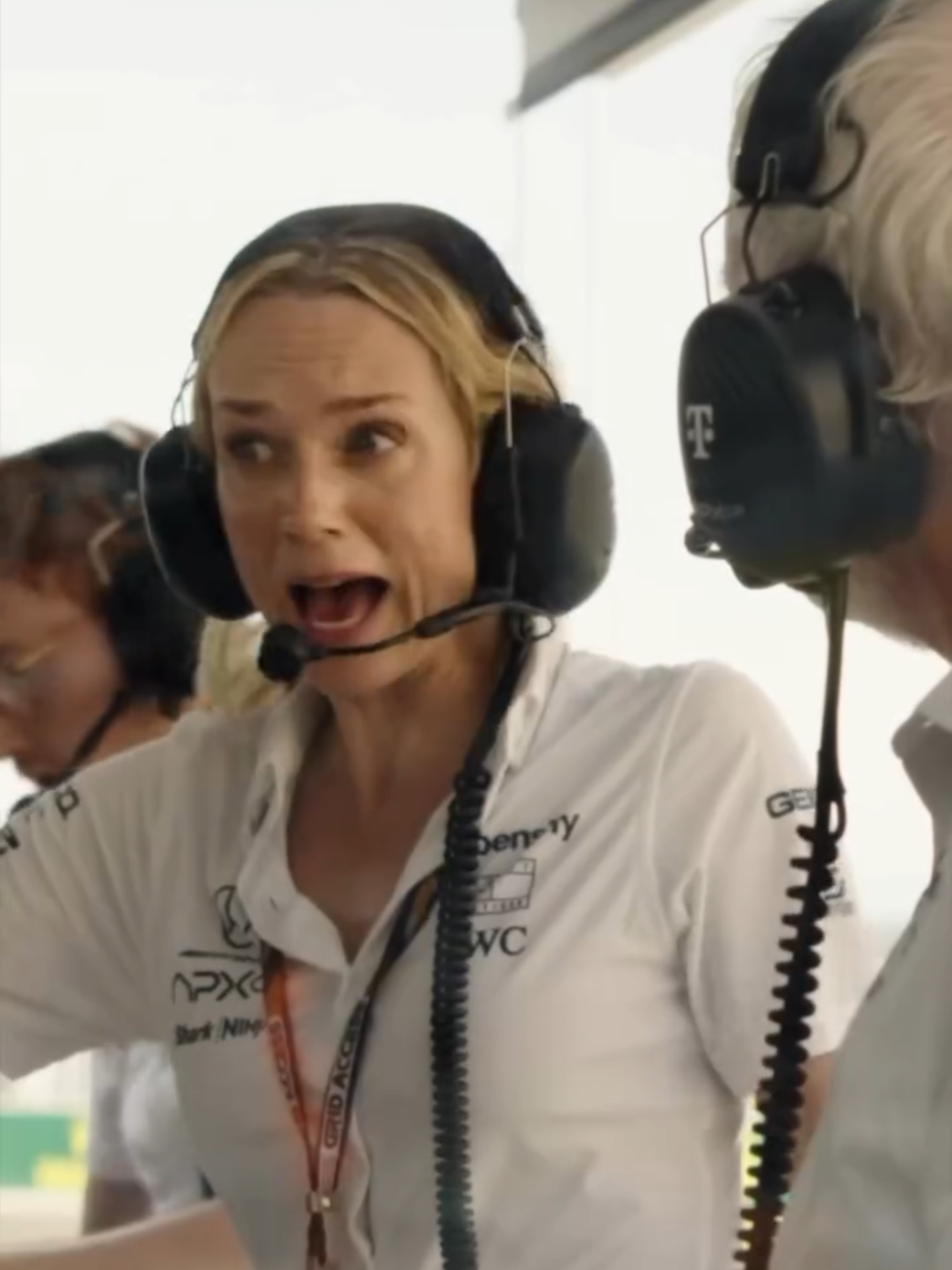 المشكلة مش في العربية .. المشكلة في اللي سايقها! #F1TheMovie الفيلم بيتعرض دلوقتي في سينمات مصر #UMPMovieGuide #warnerbros #nowplaying #InCinemasNow