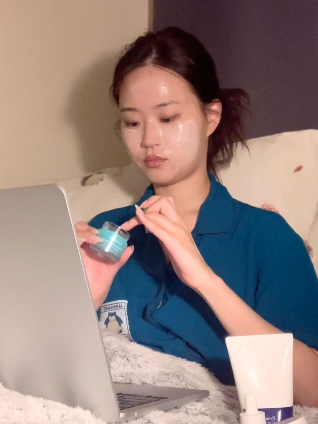 Skincare + true crime podcast = the average girl experience 😌 Complete the vibe with 7,000+ authentic K-beauty products waiting to be explored at skin-seoul.com 💜✨ #kskincare #kbeauty #skincare #skinseoul
