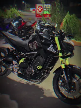 #capcut_edit 🏍️🍷😮‍💨 #motosdeportivas #motos #alcorte #biker 