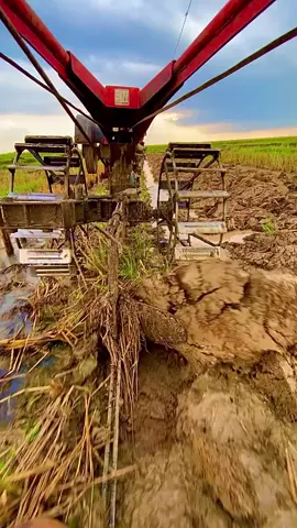 nek lemae ngeneki e dukon Ra ngatasi#fyp #fypシ゚viral #kubota #lampungtimur #lampungtiktok 