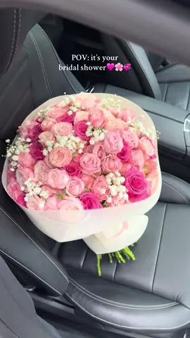 POV: it’s your bridal shower🩷🌸💞  #fyp #bridalshower #bride #roses #pinkbouquet 