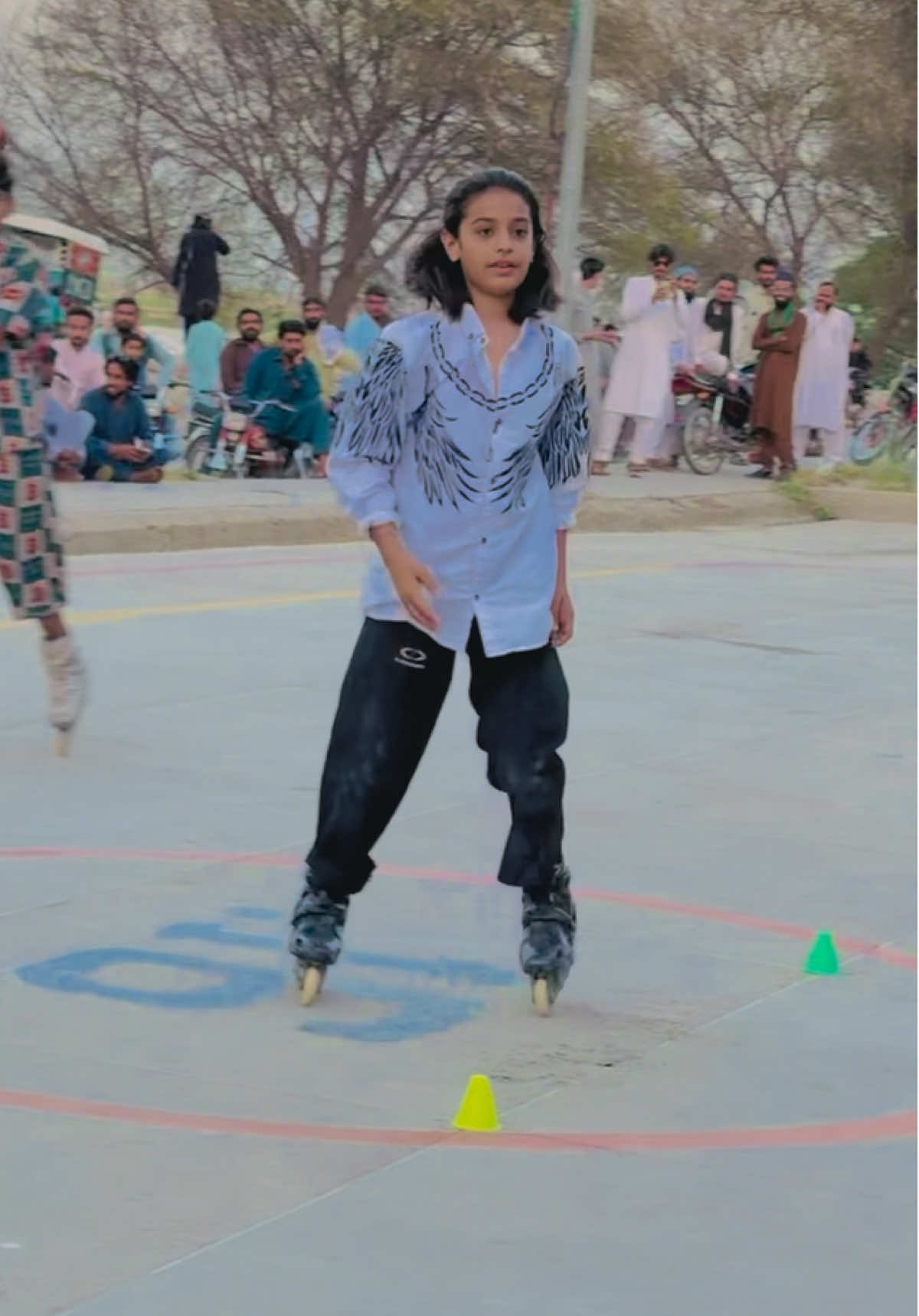 Kisa Laga Stunt Ap sab ko 😳😱#ashanskater7 #Ashanstauts #plzviralvideo😘😘 #eagleskatingclub🦅 @Wafa skater 1🇵🇰 
