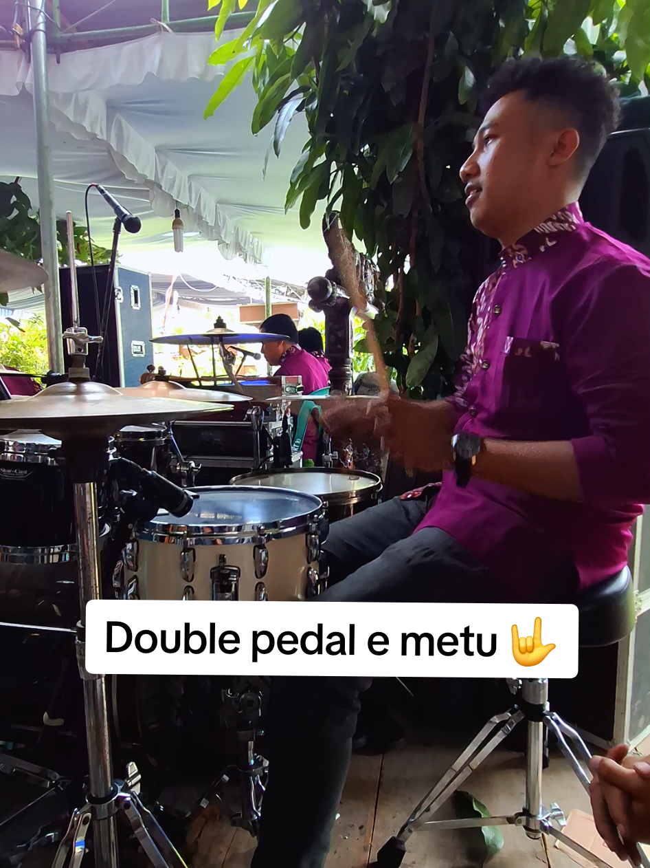 Double Pedal e Bolang Arseka metu 🤟🤟 Campursari Rock 🤟 #fyp #campursari #arsekamusic #bolangarseka #sragen @ARSEKA official @aliz_bolang 