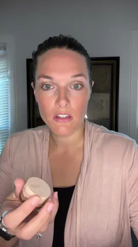 Eyeshadow made easy! #eyeshadow #shimmer #makeuptutorial #trending #viraltiktok 